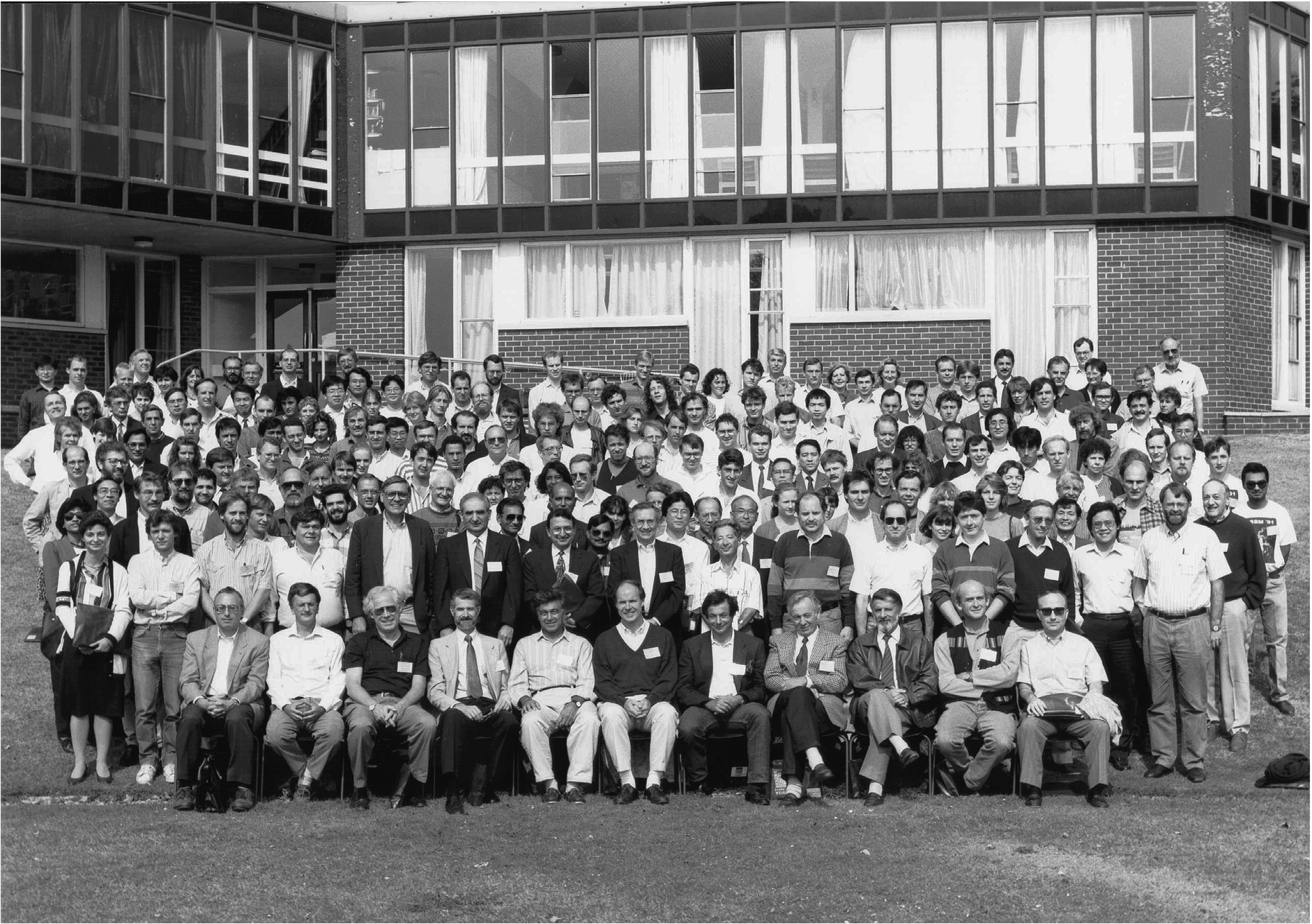 Group photograph from the 1991 ECSBM conference in York, UK (private photograph).
