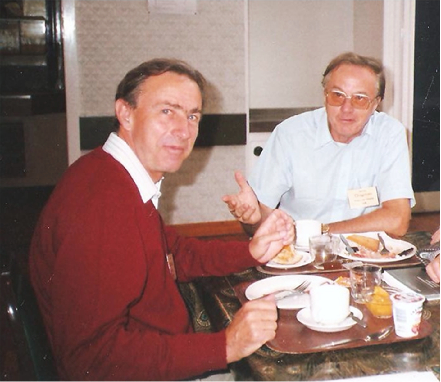 Henry Mantsch (on the left) with Dennis Chapman at the 1987 ECSBM Conference in Freiburg, Germany (photograph kindly provided by Henry Mantsch).