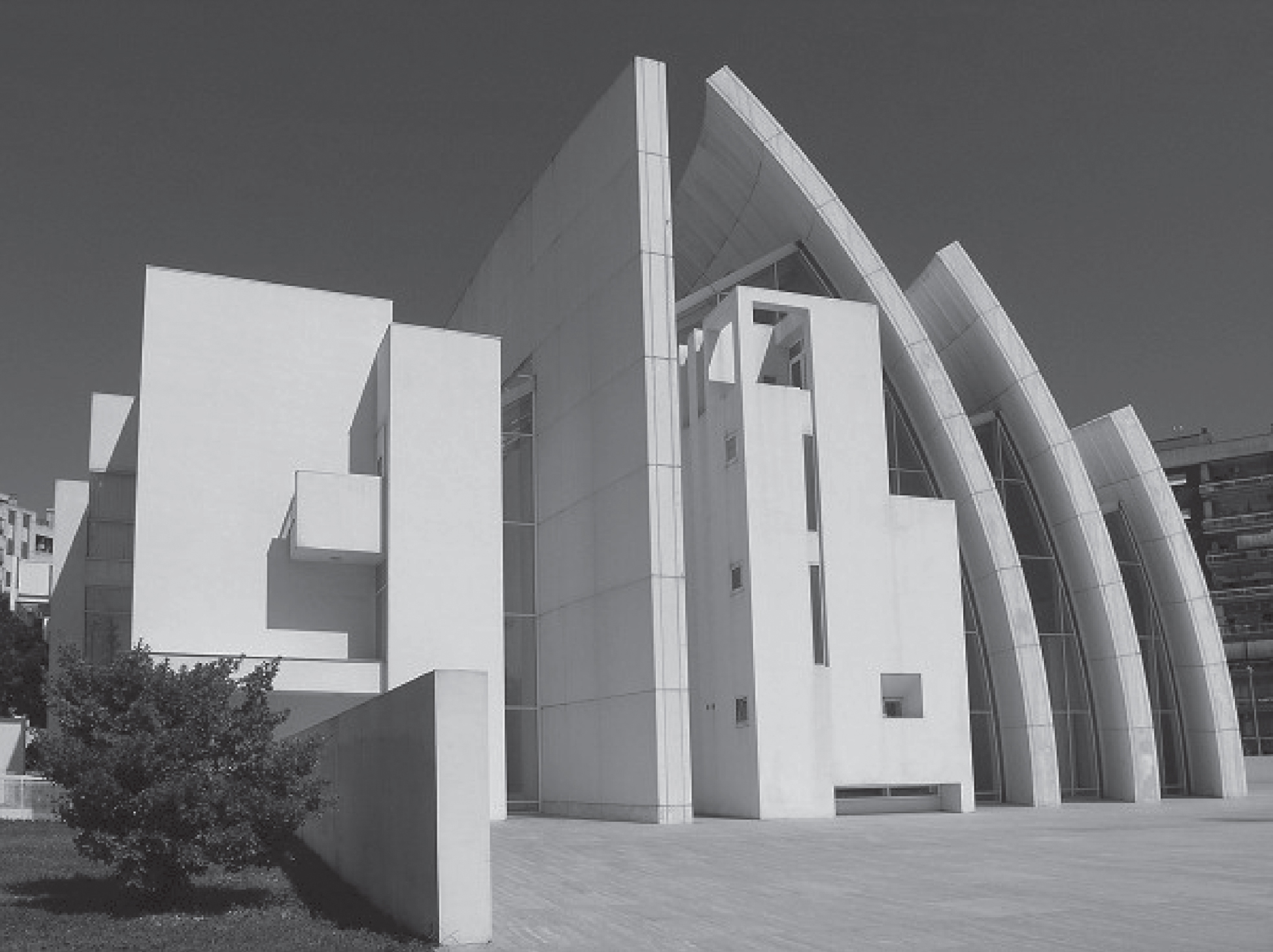 Church Dives in Misericordia, Rome, Italy designed by architect Richard Meier who choose to build the structure using cement containing a significant percentage of titanium dioxide, 2003 (source: http://files1.structurae.de/).