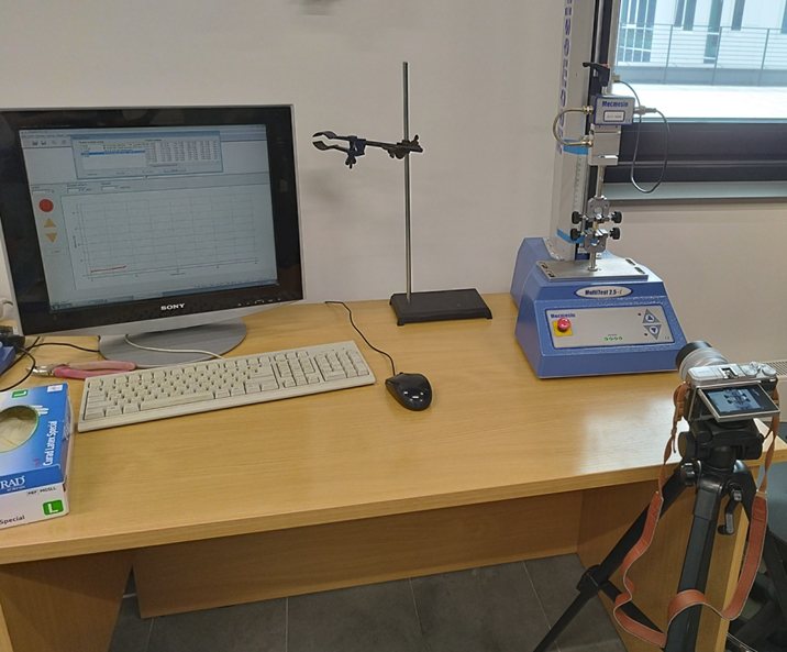 Mecmesin MultiTest 25-i test machine with LSC-S 1000N load cell and camera setup.